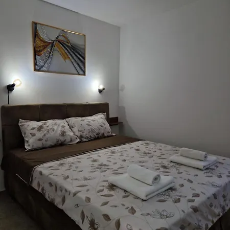 Nataly M2 Appartamento Veliko Gradište